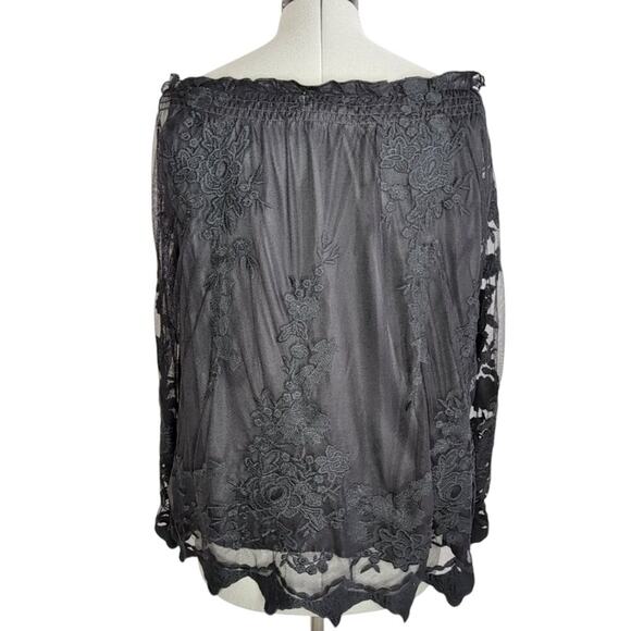 Marled Reunited black lace off-the-shoulder blouse, size XL - Picture 3 of 9